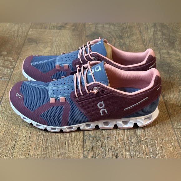 On Cloud Women's Running Shoes Mulberry/Velvet Women Sz 8.5 - Picture 4 of 8